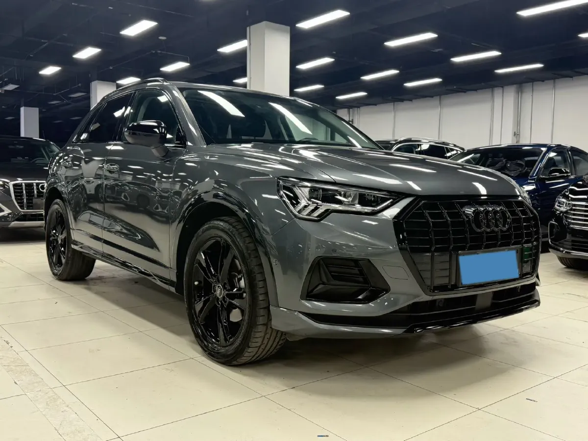 2022 Audi Q3 1.4T 150HP L4 7DCT,autocango,china used car exporter,china ev exporter,chinese used car exporter,chinese used ev exporter