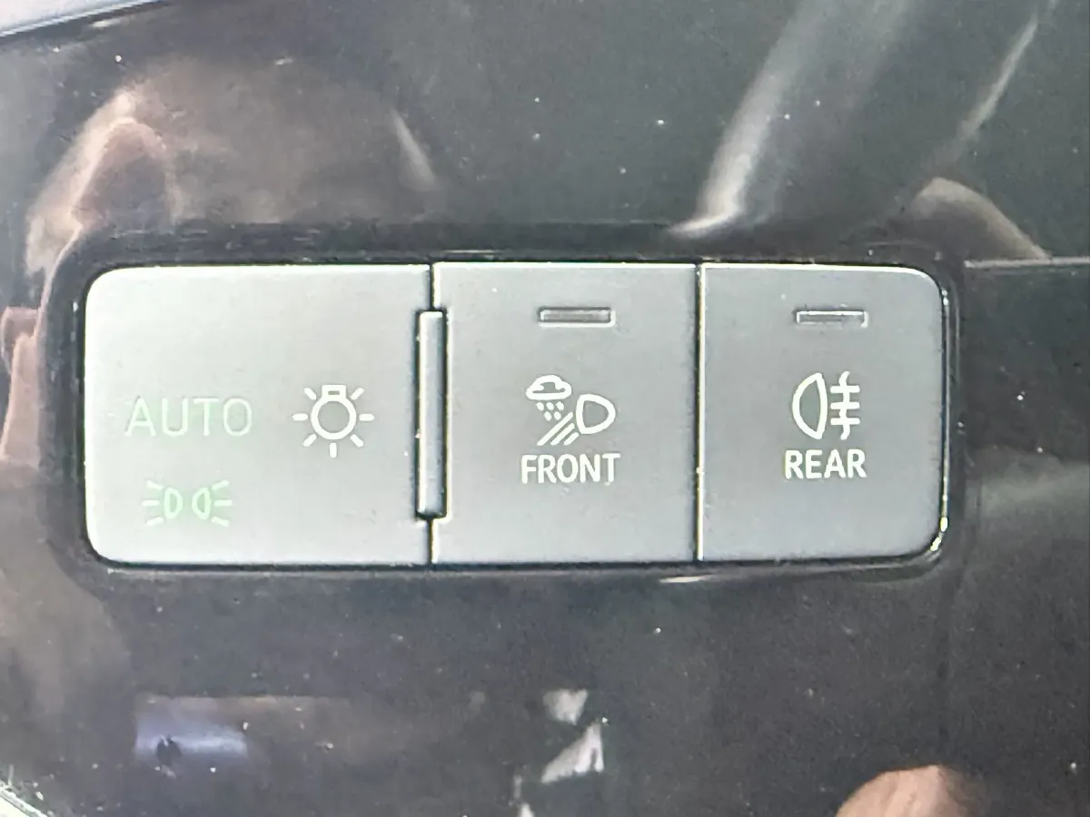 2022 Audi Q3 1.4T 150HP L4 7DCT,autocango,china used car exporter,china ev exporter,chinese used car exporter,chinese used ev exporter