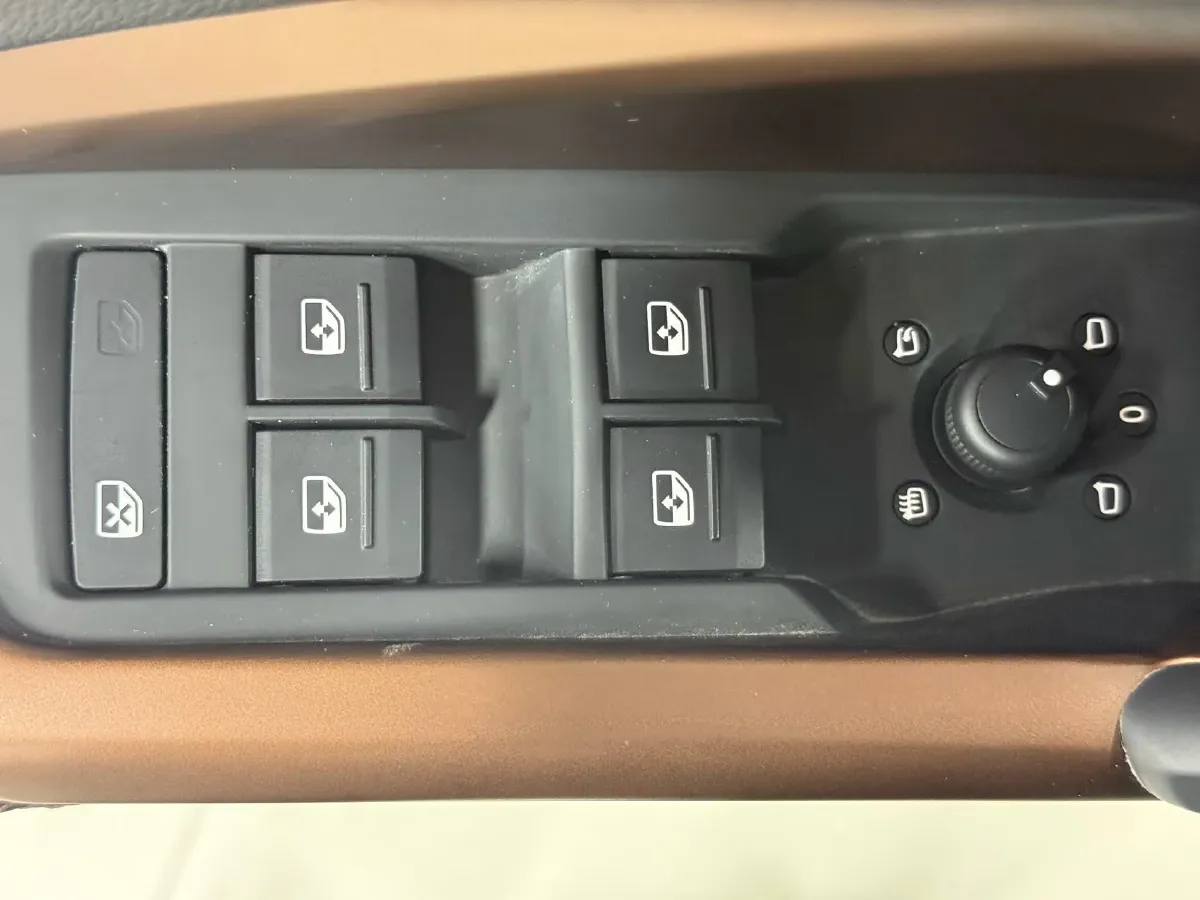 2022 Audi Q3 1.4T 150HP L4 7DCT,autocango,china used car exporter,china ev exporter,chinese used car exporter,chinese used ev exporter