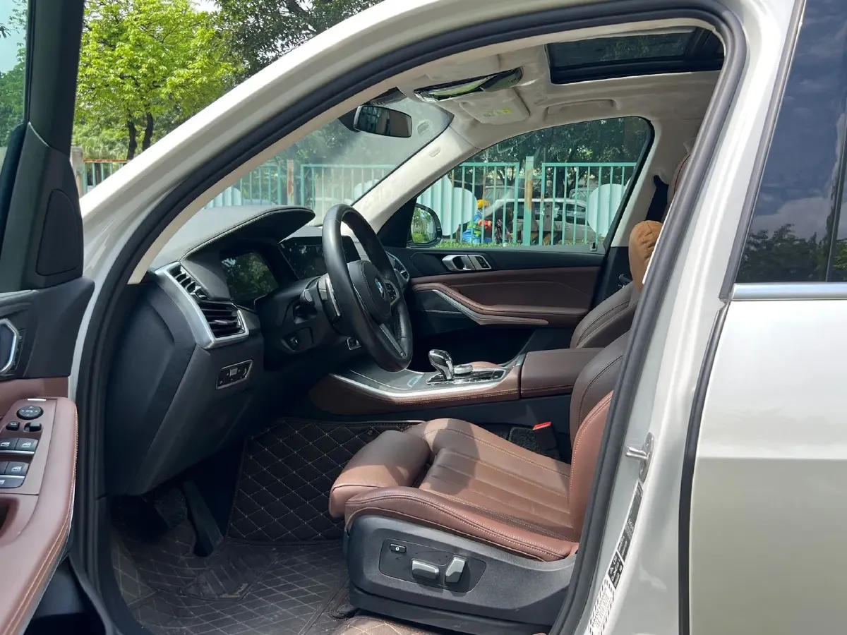 2022 BMW X5 2.0T 245HP L4 8AT,autocango,china used car exporter,china ev exporter,chinese used car exporter,chinese used ev exporter