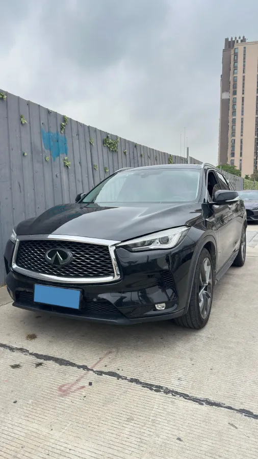 2018 Jeep Grand Commander 2.0T 265HP L4 9AT,autocango,china used car exporter,china ev exporter,chinese used car exporter,chinese used ev exporter