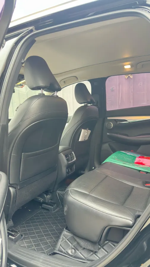 2018 Jeep Grand Commander 2.0T 265HP L4 9AT,autocango,china used car exporter,china ev exporter,chinese used car exporter,chinese used ev exporter