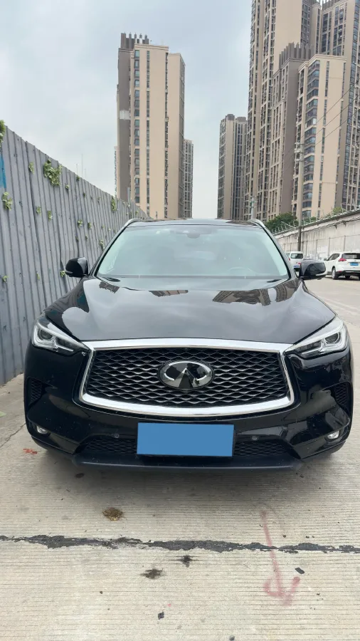 2018 Jeep Grand Commander 2.0T 265HP L4 9AT,autocango,china used car exporter,china ev exporter,chinese used car exporter,chinese used ev exporter