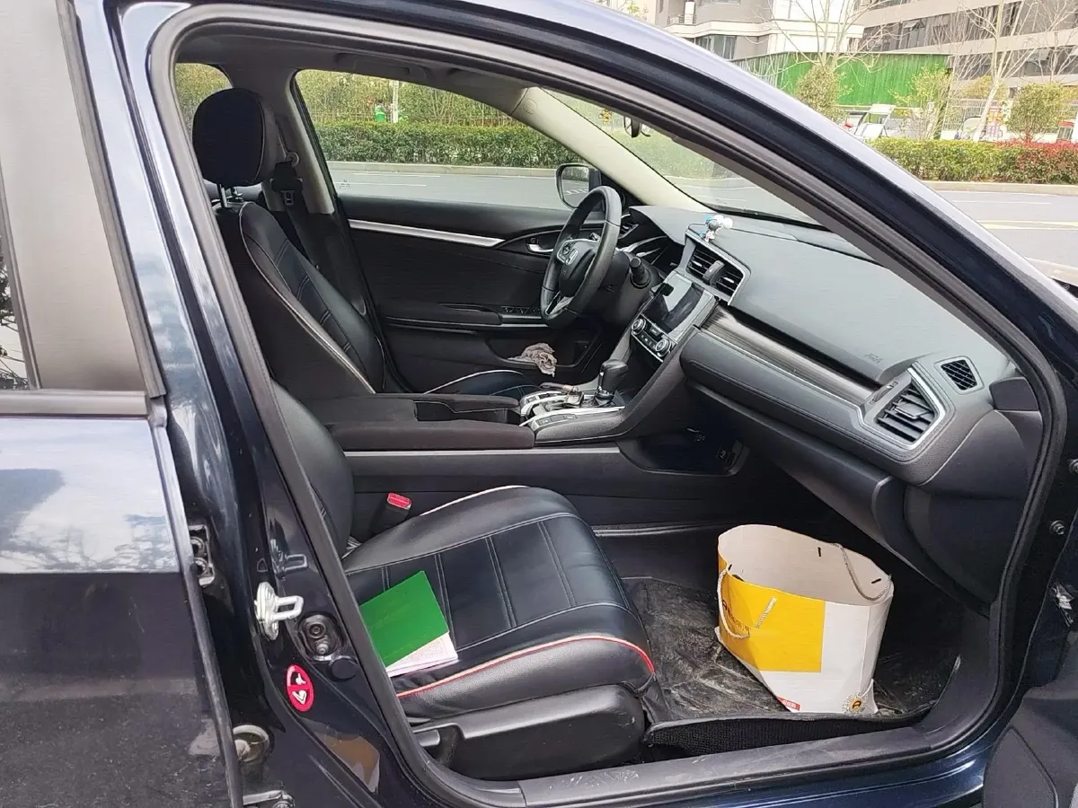 2019 Honda Civic 1.5T 177HP L4 CVT,autocango,china used car exporter,china ev exporter,chinese used car exporter,chinese used ev exporter