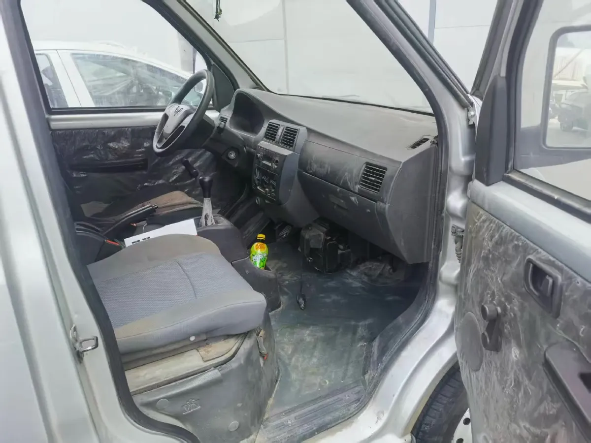 2019 WuLing RongGuang Mini Truck 1.5L 107HP L4 5MT,autocango,china used car exporter,china ev exporter,chinese used car exporter,chinese used ev exporter