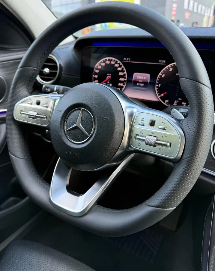 2020 Mercedes-Benz E Class 1.5T 184HP L4 9AT,autocango,china used car exporter,china ev exporter,chinese used car exporter,chinese used ev exporter