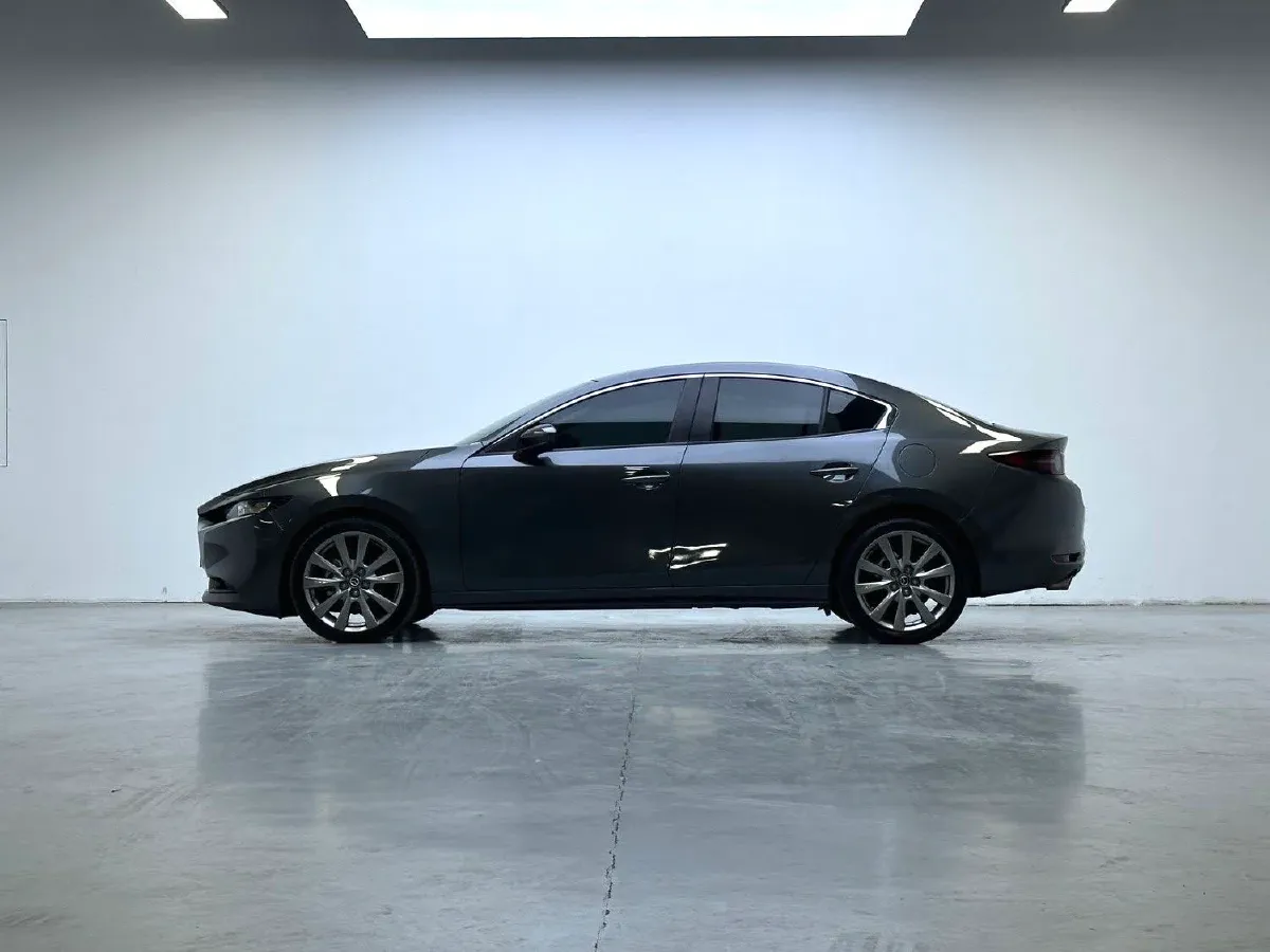 2021 Mazda 3 Axela 2.0L 158HP L4 6AT,autocango,china used car exporter,china ev exporter,chinese used car exporter,chinese used ev exporter