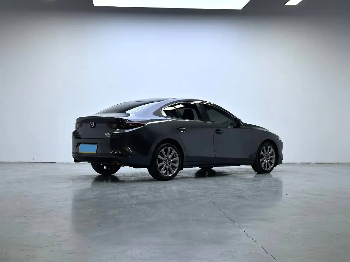 2021 Mazda 3 Axela 2.0L 158HP L4 6AT,autocango,china used car exporter,china ev exporter,chinese used car exporter,chinese used ev exporter