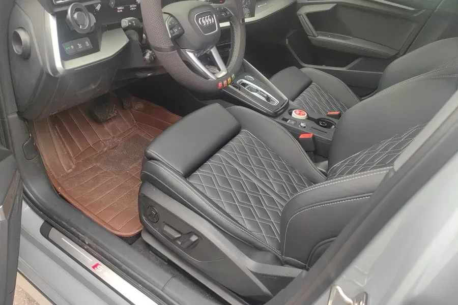 2025 Audi A3 1.5T 160HP L4 7DCT,autocango,china used car exporter,china ev exporter,chinese used car exporter,chinese used ev exporter