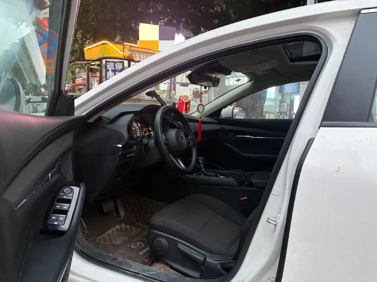 2023 Mazda 3 Axela 2.0L 158HP L4 6AT,autocango,china used car exporter,china ev exporter,chinese used car exporter,chinese used ev exporter