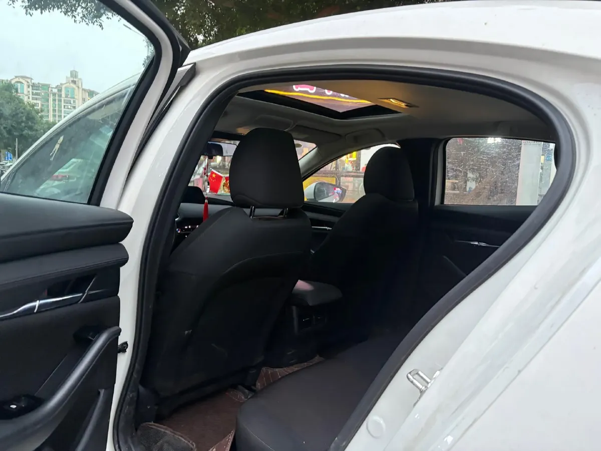 2023 Mazda 3 Axela 2.0L 158HP L4 6AT,autocango,china used car exporter,china ev exporter,chinese used car exporter,chinese used ev exporter