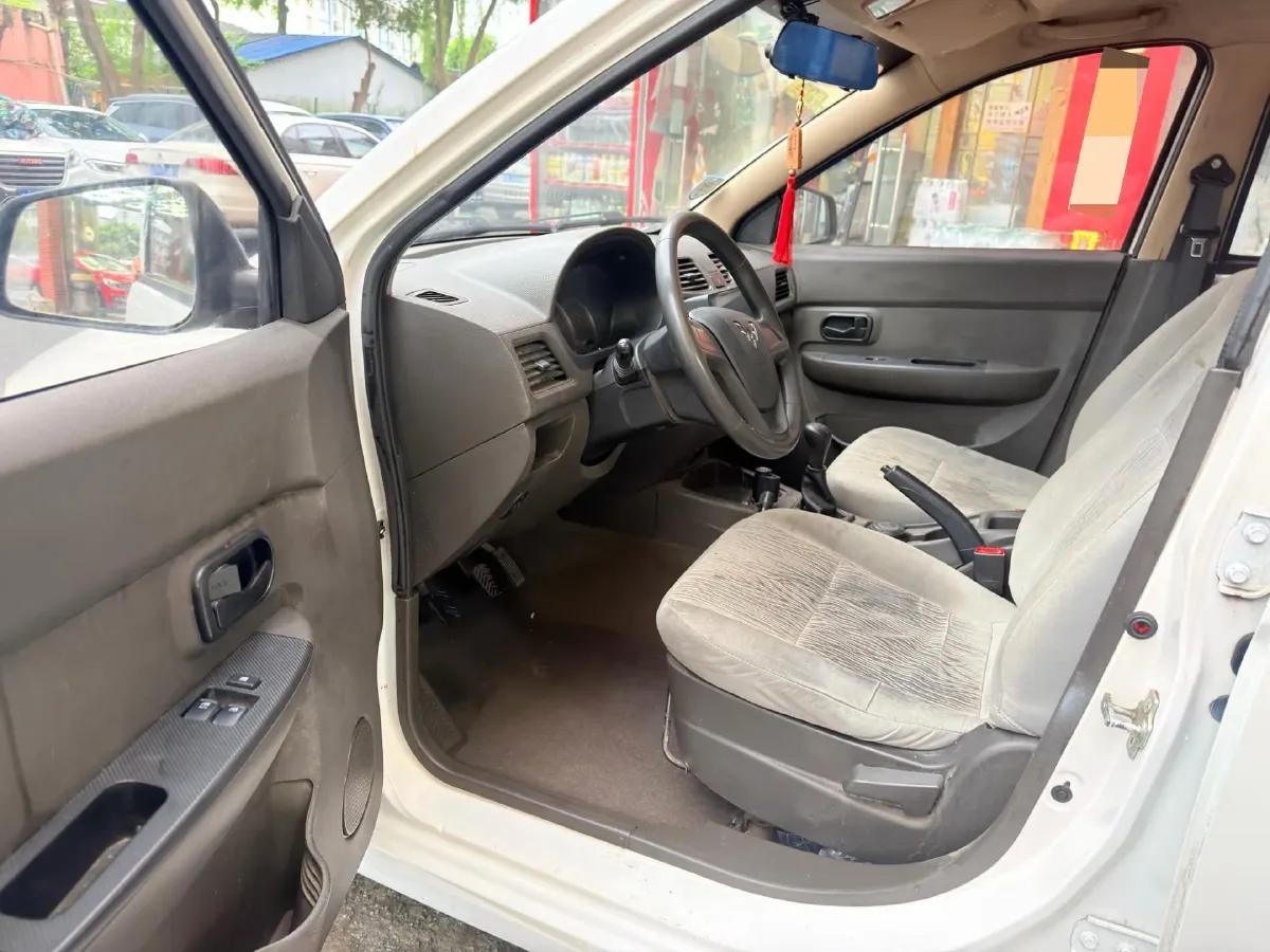 2015 WuLing HongGuang 1.5L 112HP L4 5MT,autocango,china used car exporter,china ev exporter,chinese used car exporter,chinese used ev exporter