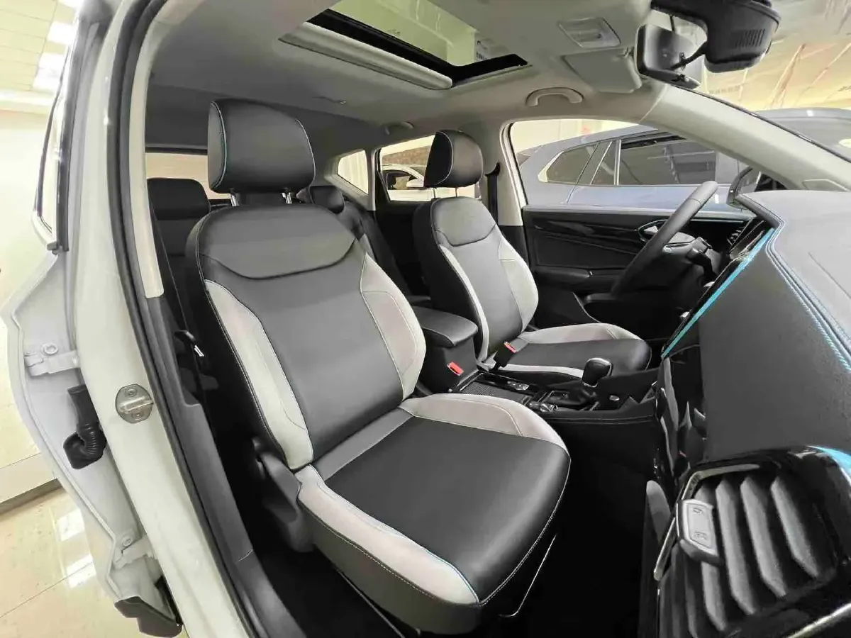 2023 Jetta VS5 1.4T 150HP L4 6AT,autocango,china used car exporter,china ev exporter,chinese used car exporter,chinese used ev exporter