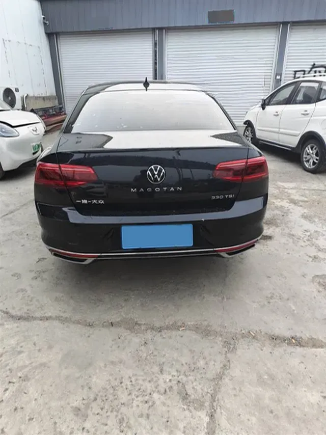 2020 Volkswagen Magotan 2.0T 186HP L4 7DCT,autocango,china used car exporter,china ev exporter,chinese used car exporter,chinese used ev exporter