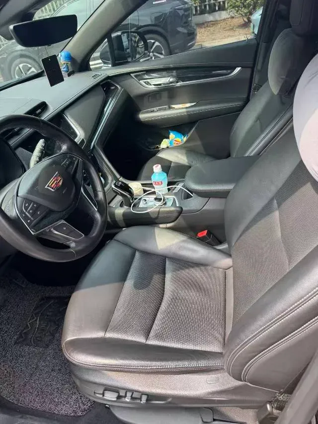 2020 Cadillac XT5 2.0T 237HP L4 9AT,autocango,china used car exporter,china ev exporter,chinese used car exporter,chinese used ev exporter