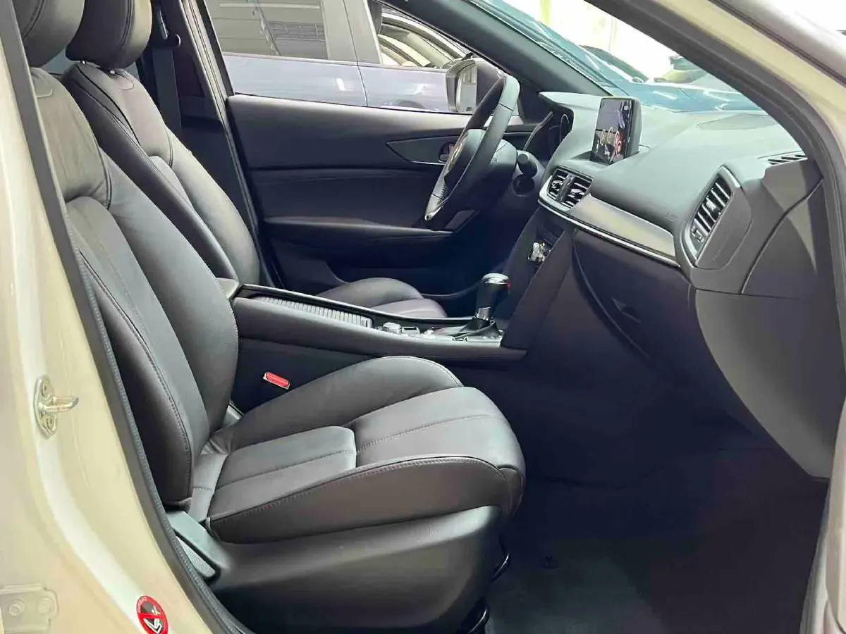 2021 Mazda CX-4 2.0L 158HP L4 6AT,autocango,china used car exporter,china ev exporter,chinese used car exporter,chinese used ev exporter