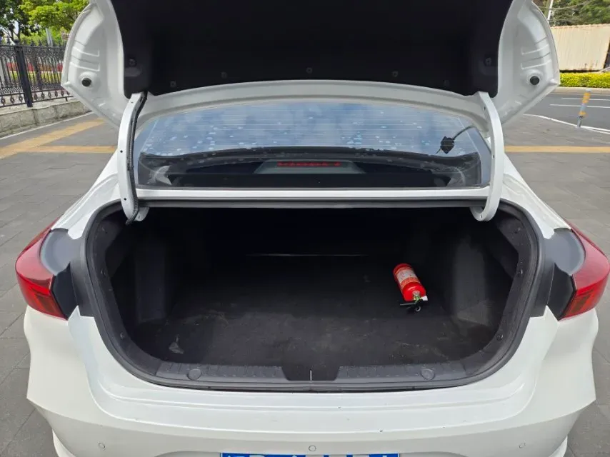 2021 ChangAn Eado 1.6L 128HP L4 CVT,autocango,china used car exporter,china ev exporter,chinese used car exporter,chinese used ev exporter