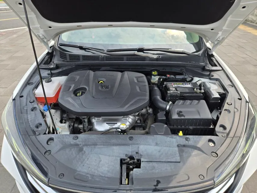 2021 ChangAn Eado 1.6L 128HP L4 CVT,autocango,china used car exporter,china ev exporter,chinese used car exporter,chinese used ev exporter