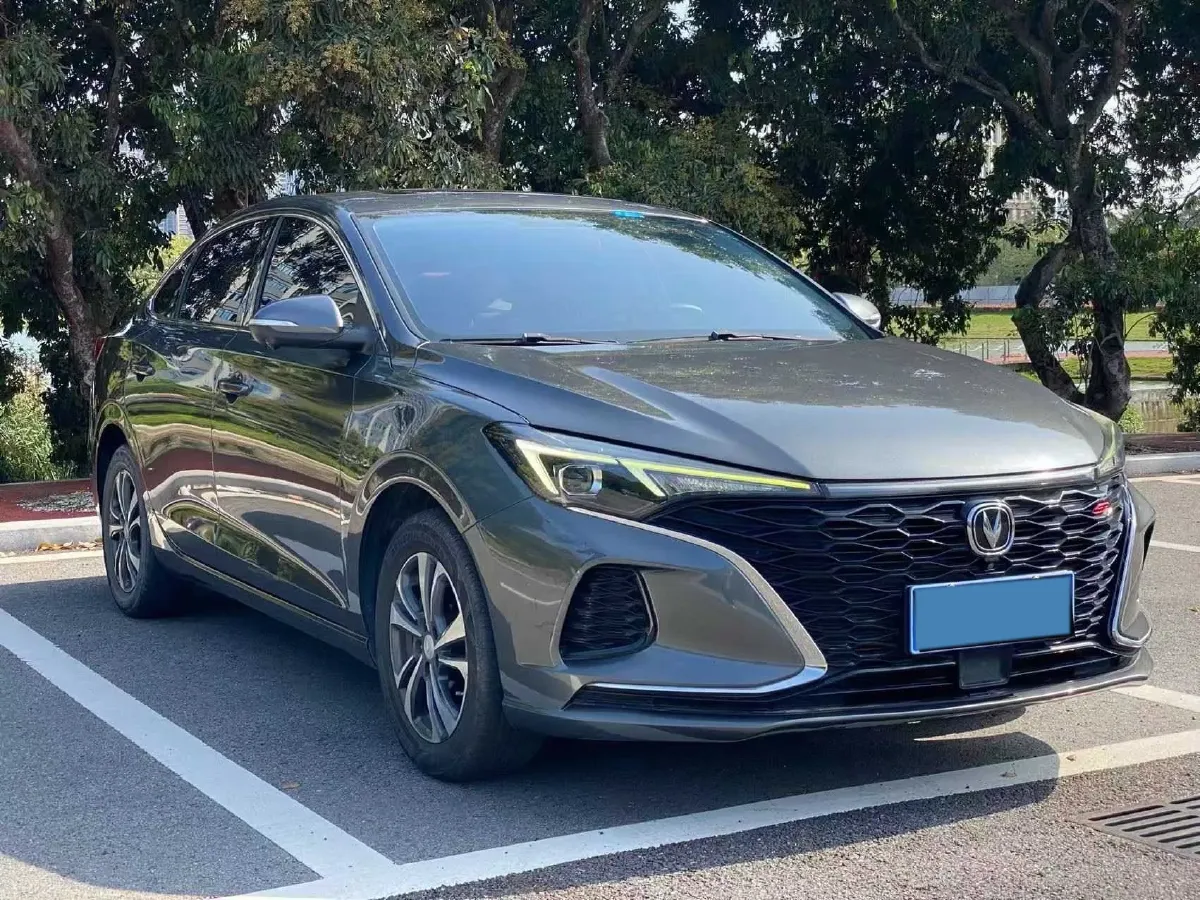 2021 ChangAn Eado 1.4T 160HP L4 7DCT,autocango,china used car exporter,china ev exporter,chinese used car exporter,chinese used ev exporter