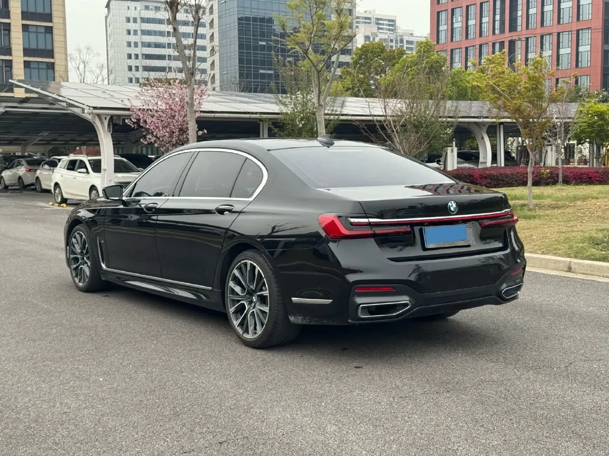 2019 BMW 7 Series 2.0T 265HP L4 8AT,autocango,china used car exporter,china ev exporter,chinese used car exporter,chinese used ev exporter