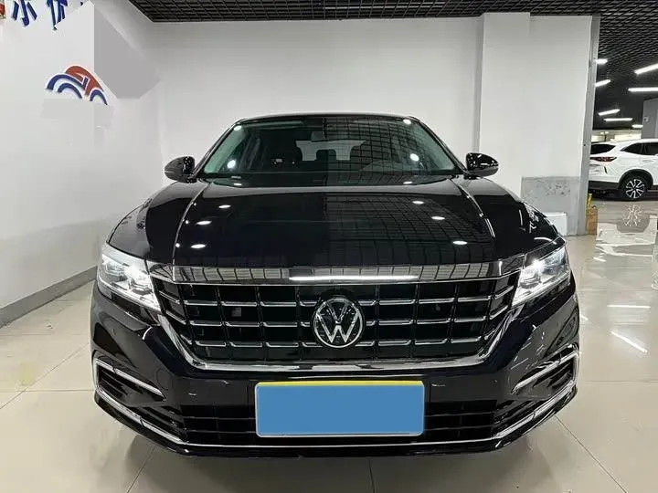 2021 Volkswagen Passat 2.0T 186HP L4 7DCT,autocango,china used car exporter,china ev exporter,chinese used car exporter,chinese used ev exporter