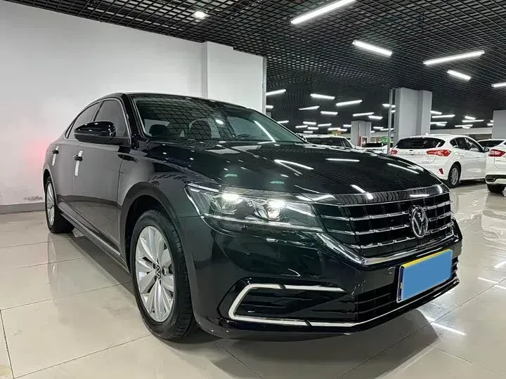 2021 Volkswagen Passat 2.0T 186HP L4 7DCT,autocango,china used car exporter,china ev exporter,chinese used car exporter,chinese used ev exporter