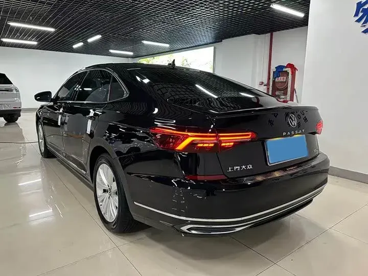 2021 Volkswagen Passat 2.0T 186HP L4 7DCT,autocango,china used car exporter,china ev exporter,chinese used car exporter,chinese used ev exporter