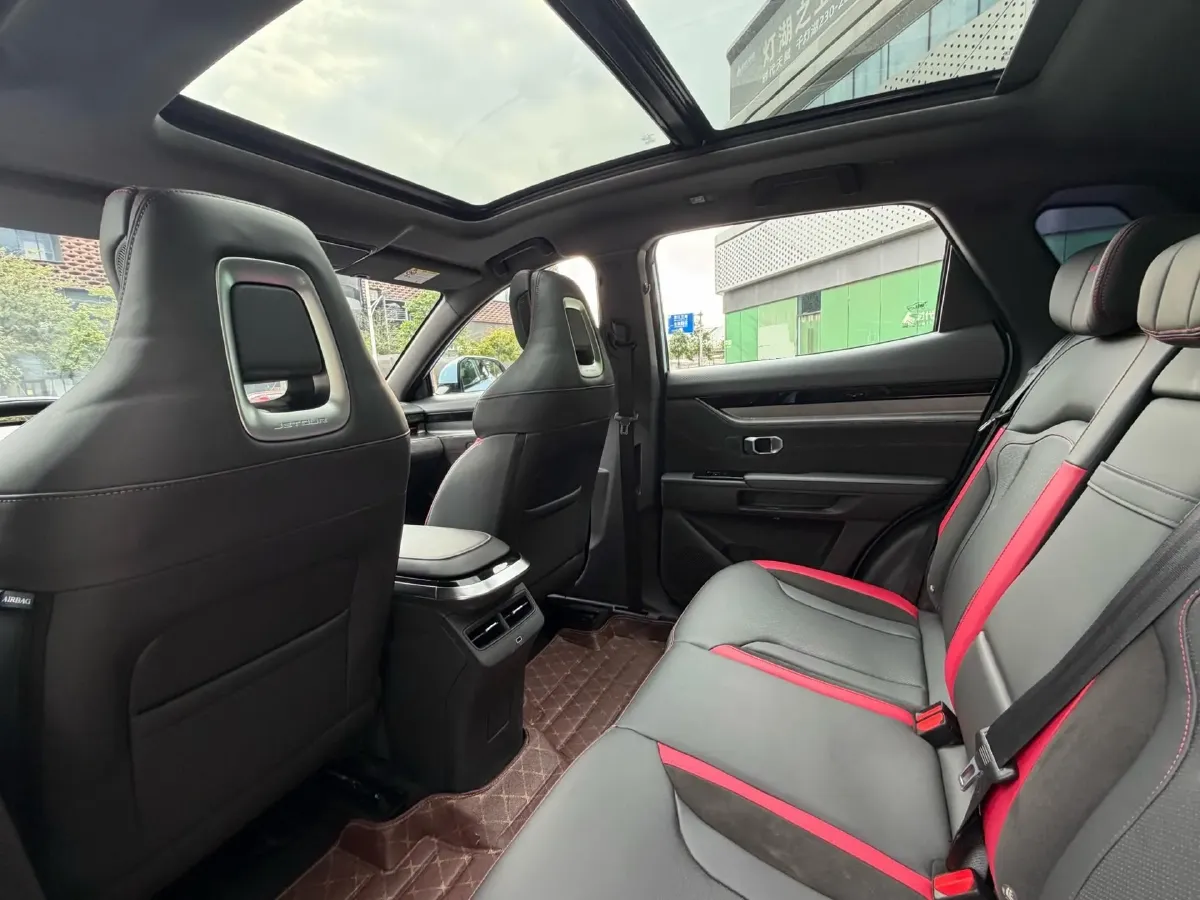 2022 Jetour DASHING 1.6T 197HP L4 7DCT,autocango,china used car exporter,china ev exporter,chinese used car exporter,chinese used ev exporter