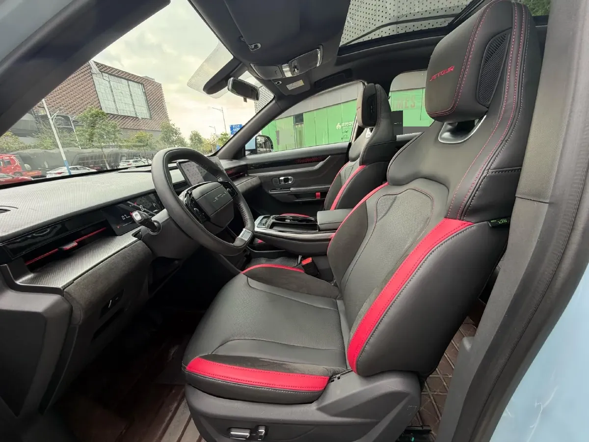 2022 Jetour DASHING 1.6T 197HP L4 7DCT,autocango,china used car exporter,china ev exporter,chinese used car exporter,chinese used ev exporter