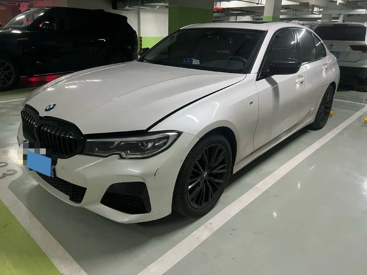 2022 BMW 3 Series 2.0T 184HP L4 8AT,autocango,china used car exporter,china ev exporter,chinese used car exporter,chinese used ev exporter