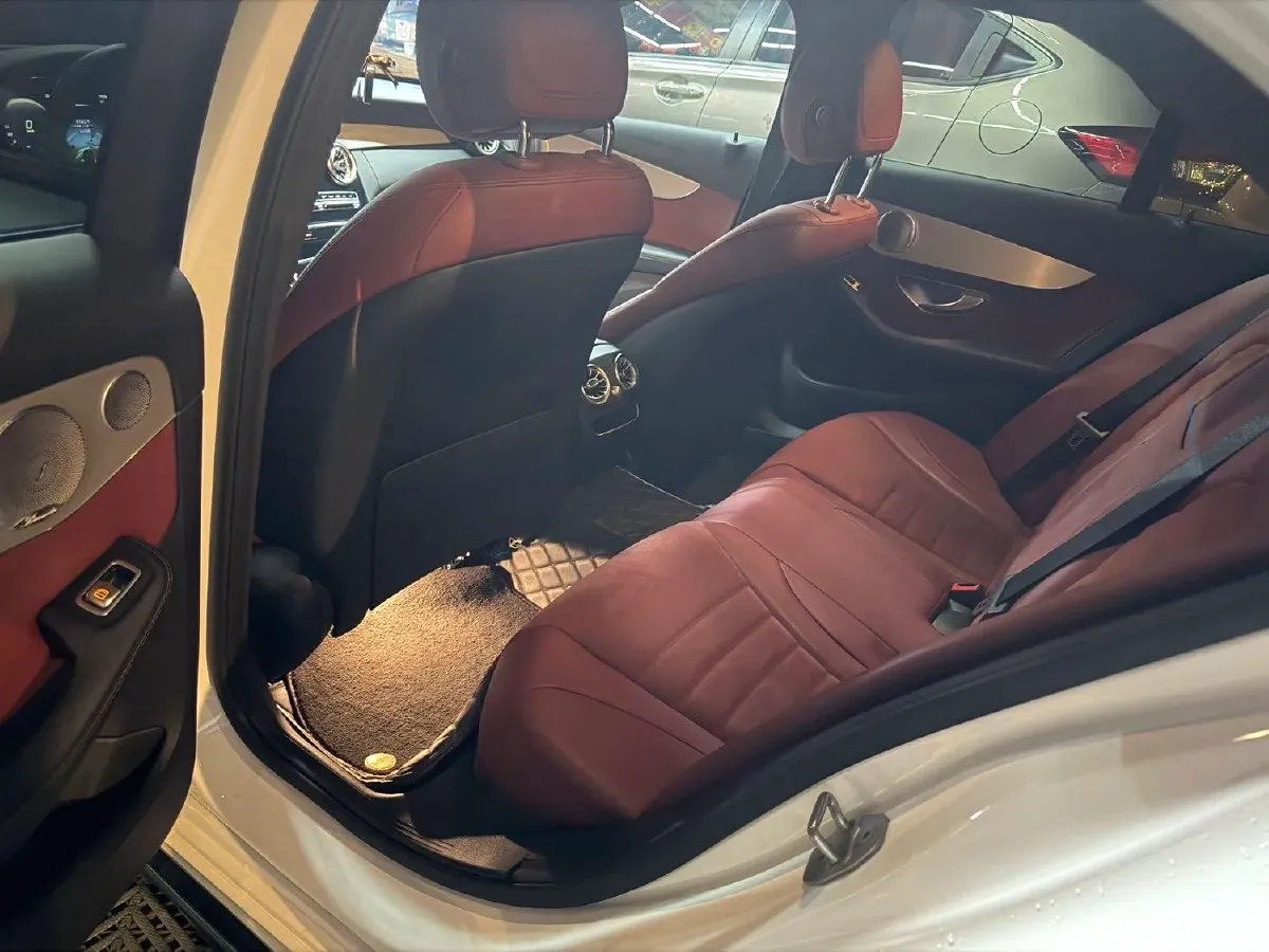 2021 Mercedes-Benz C Class 1.5T 184HP L4 9AT,autocango,china used car exporter,china ev exporter,chinese used car exporter,chinese used ev exporter