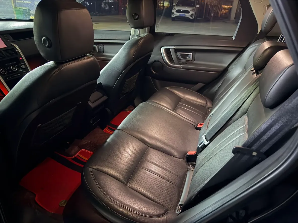 2019 Land Rover Discovery Sport 2.0T 241HP L4 9AT,autocango,china used car exporter,china ev exporter,chinese used car exporter,chinese used ev exporter