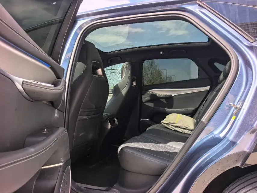 2025 BYD Sea Lion 07 BEV 80.64KWH,autocango,china used car exporter,china ev exporter,chinese used car exporter,chinese used ev exporter