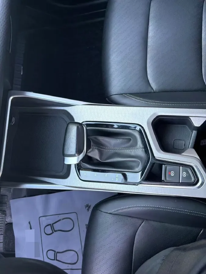 2022 Geely Emgrand 1.5L 114HP L4 CVT,autocango,china used car exporter,china ev exporter,chinese used car exporter,chinese used ev exporter