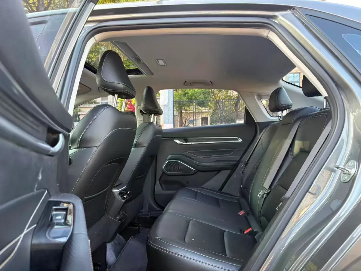 2022 Geely Emgrand 1.5L 114HP L4 CVT,autocango,china used car exporter,china ev exporter,chinese used car exporter,chinese used ev exporter