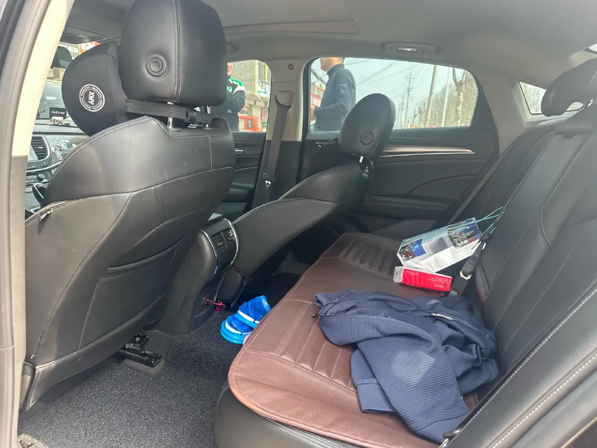 2021 Buick Larcosse 1.5T 169HP L4 9AT,autocango,china used car exporter,china ev exporter,chinese used car exporter,chinese used ev exporter