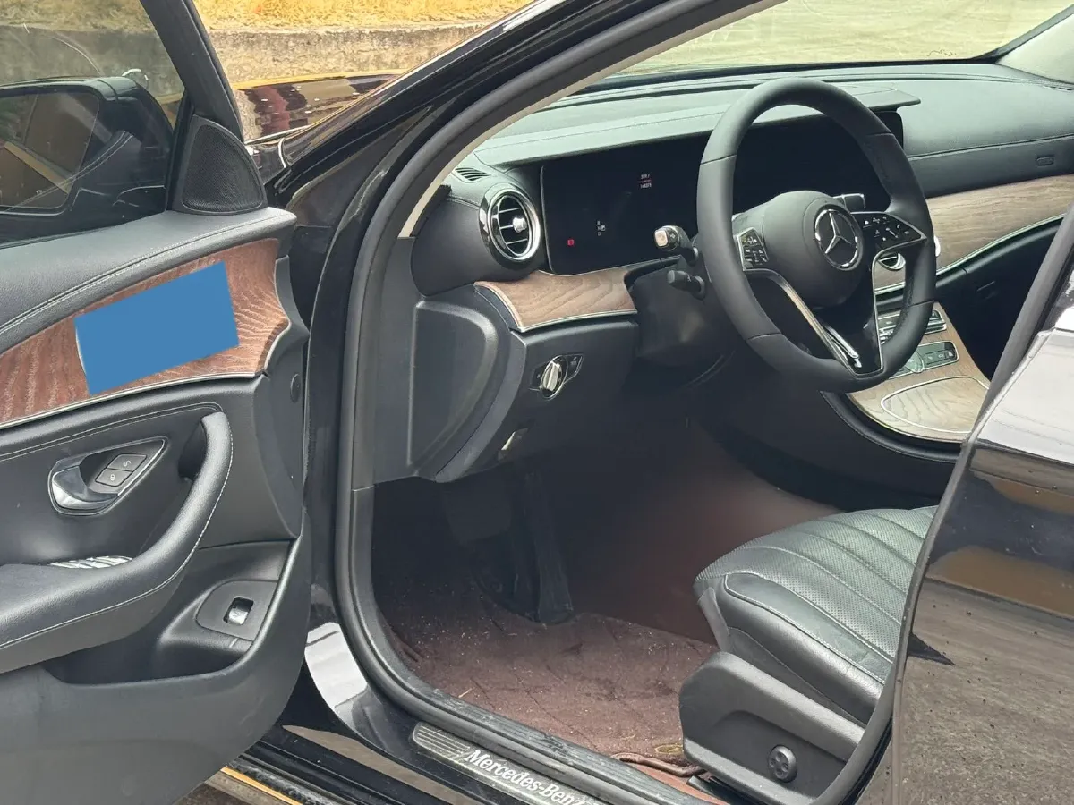 2020 Mercedes-Benz E Class 2.0T 258HP L4 9AT,autocango,china used car exporter,china ev exporter,chinese used car exporter,chinese used ev exporter