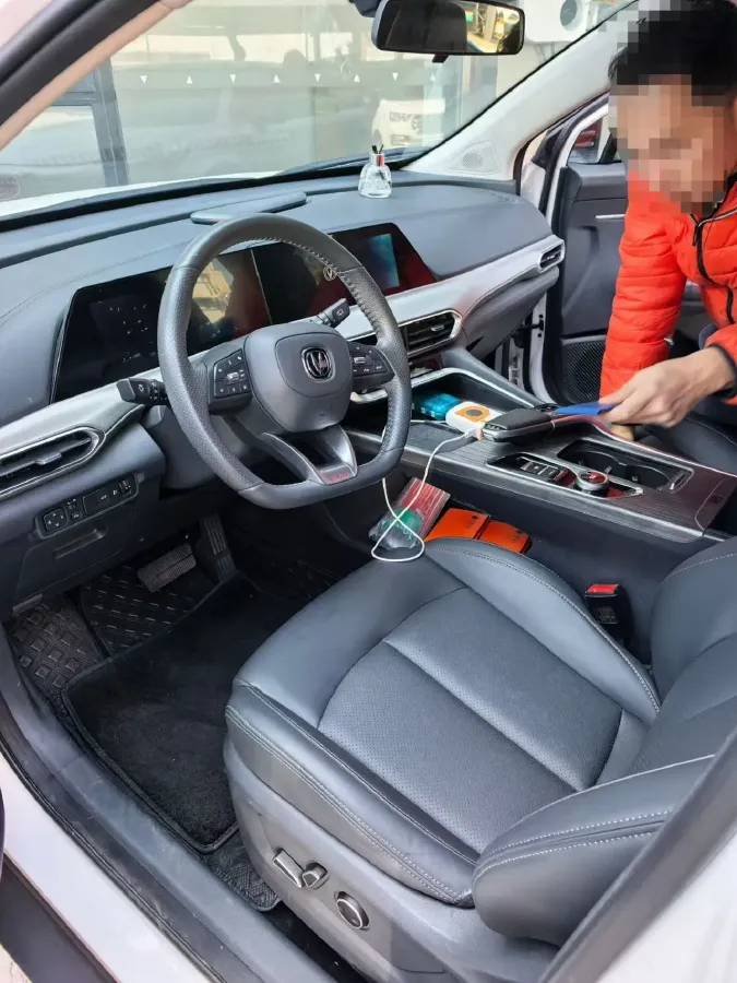 2021 ChangAn UNI-T 1.5T 180HP L4 7DCT,autocango,china used car exporter,china ev exporter,chinese used car exporter,chinese used ev exporter