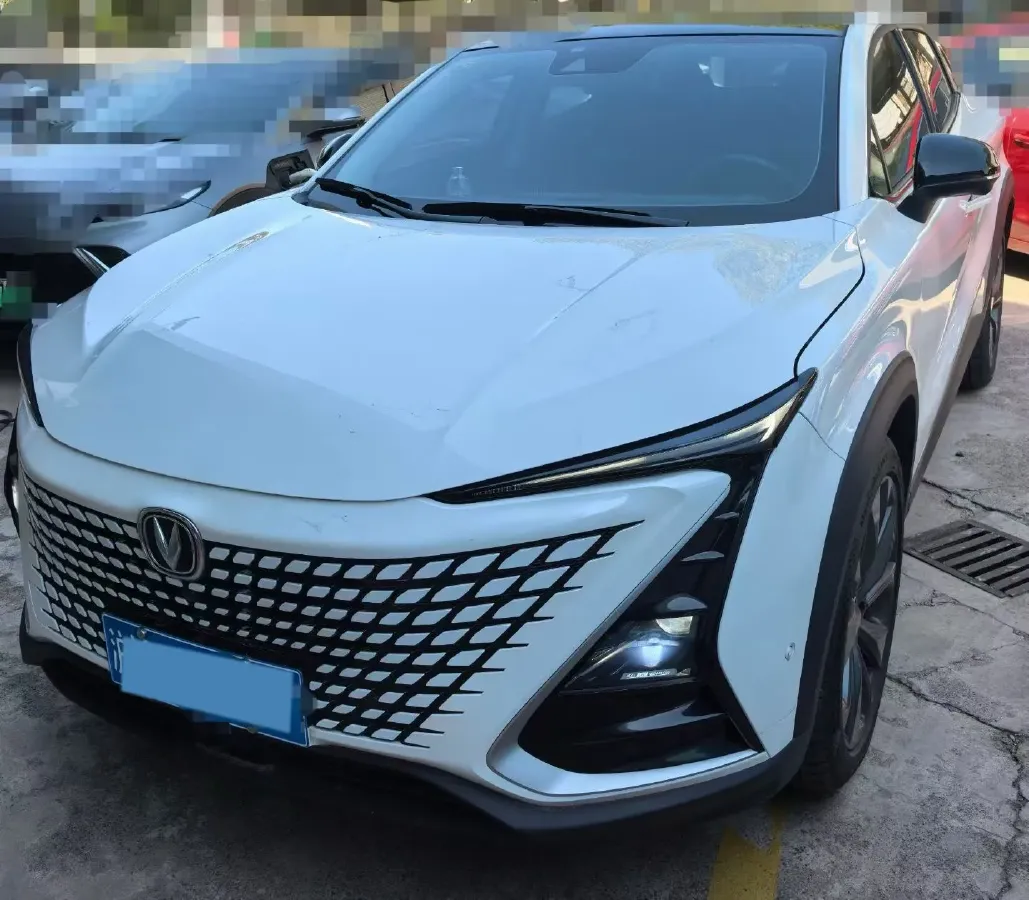 2021 ChangAn UNI-T 1.5T 180HP L4 7DCT,autocango,china used car exporter,china ev exporter,chinese used car exporter,chinese used ev exporter