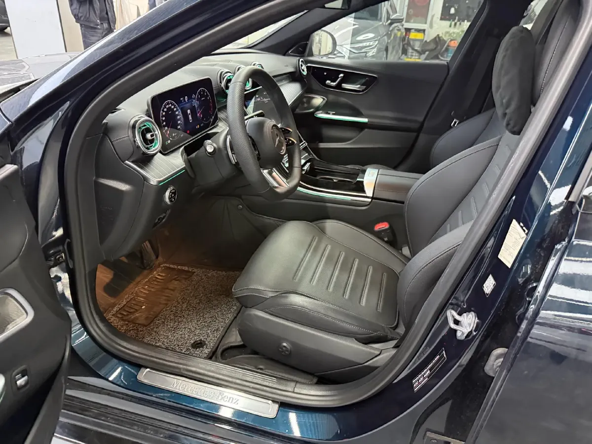 2023 Mercedes-Benz C Class 1.5T 204HP L4 9AT,autocango,china used car exporter,china ev exporter,chinese used car exporter,chinese used ev exporter