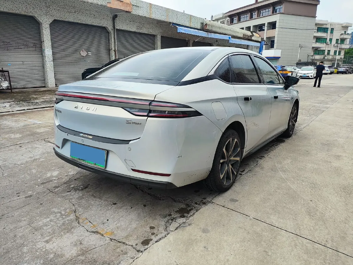 2022 ChangAn Oshan Z6 1.5T 170HP L4 6TCT PHEV 28.4KWH,autocango,china used car exporter,china ev exporter,chinese used car exporter,chinese used ev exporter