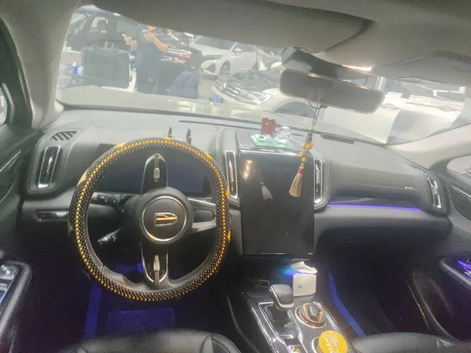 2023 HongQi HS3 1.5T 169HP L4 7DCT,autocango,china used car exporter,china ev exporter,chinese used car exporter,chinese used ev exporter