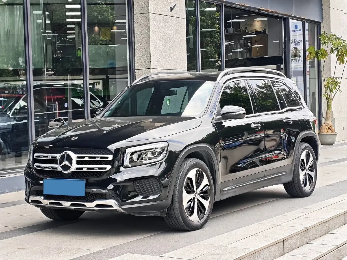 2022 Mercedes-Benz GLB Class 1.3T 163HP L4 7DCT,autocango,china used car exporter,china ev exporter,chinese used car exporter,chinese used ev exporter