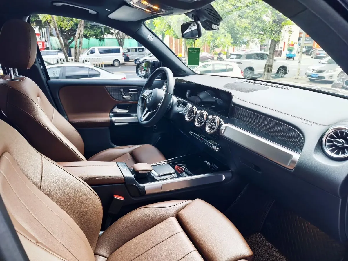 2022 Mercedes-Benz GLB Class 1.3T 163HP L4 7DCT,autocango,china used car exporter,china ev exporter,chinese used car exporter,chinese used ev exporter