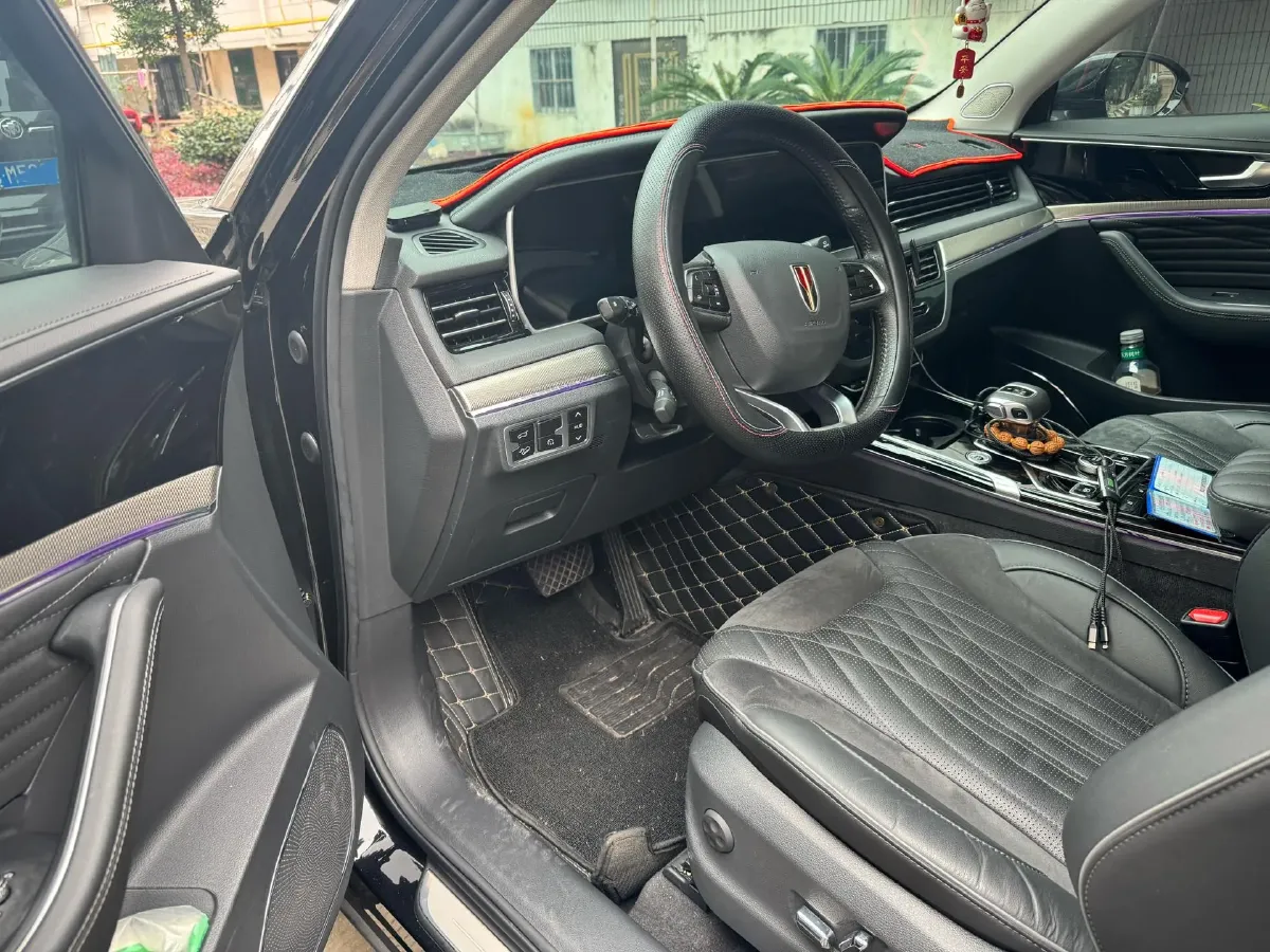 2022 HongQi HS5 2.0T 224HP L4 6AT,autocango,china used car exporter,china ev exporter,chinese used car exporter,chinese used ev exporter