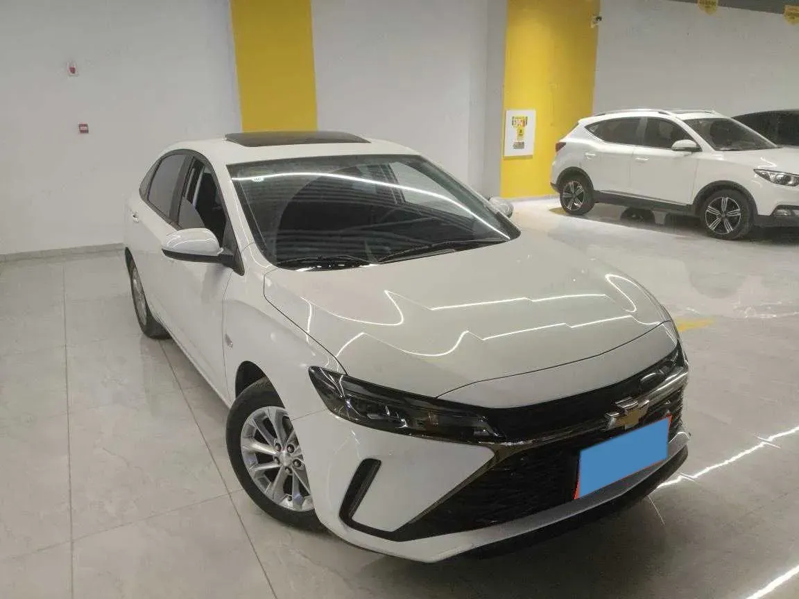 2023 Chevrolet Monza 1.5L 113HP L4 6DCT,autocango,china used car exporter,china ev exporter,chinese used car exporter,chinese used ev exporter