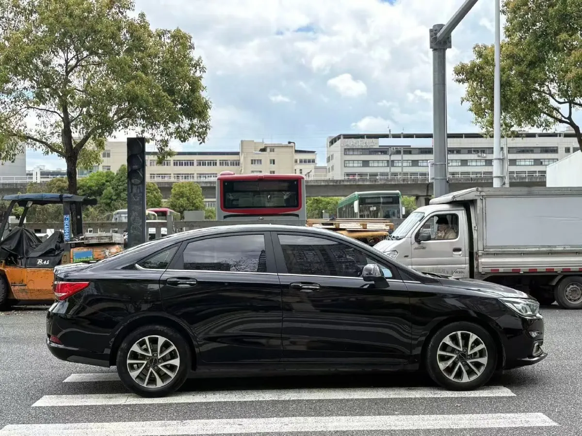 2020 BeiJing Auto U5 1.5T 150HP L4 CVT,autocango,china used car exporter,china ev exporter,chinese used car exporter,chinese used ev exporter