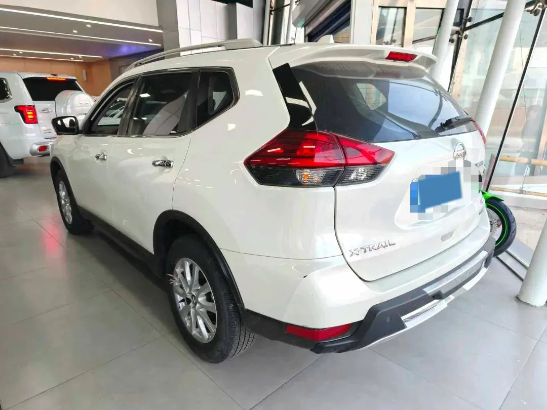 2019 Nissan X-Trail 2.0L 154HP L4 CVT,autocango,china used car exporter,china ev exporter,chinese used car exporter,chinese used ev exporter