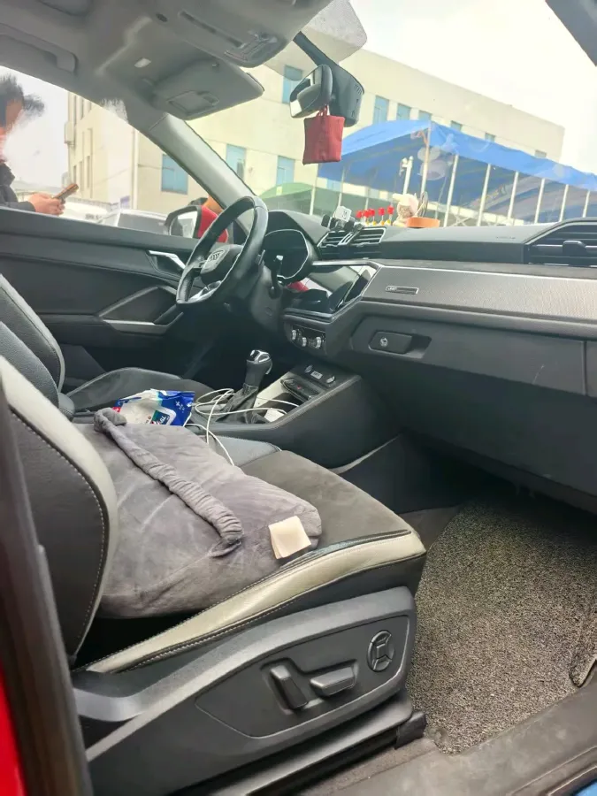 2020 Audi Q3 1.4T 150HP L4 7DCT,autocango,china used car exporter,china ev exporter,chinese used car exporter,chinese used ev exporter