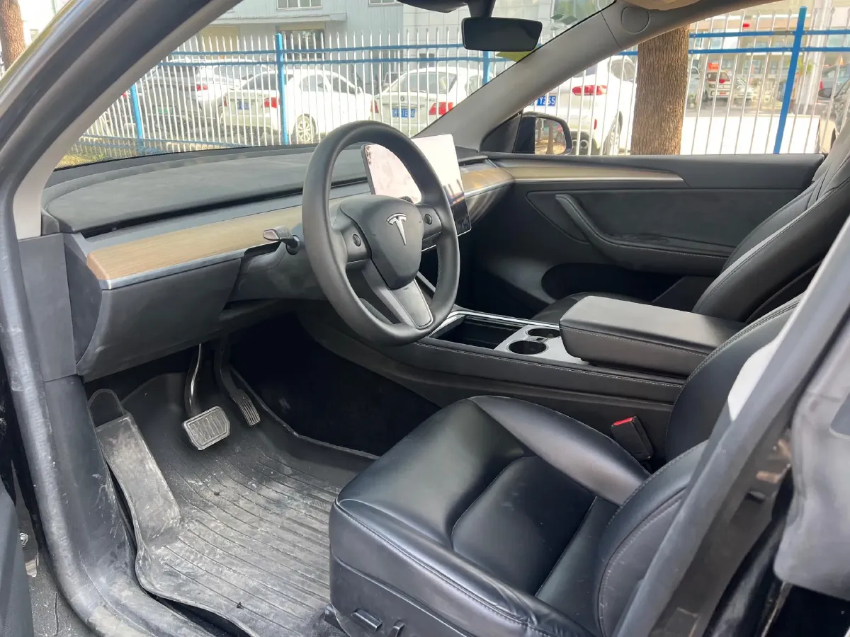 2022 Tesla Model Y BEV 60KWH,autocango,china used car exporter,china ev exporter,chinese used car exporter,chinese used ev exporter